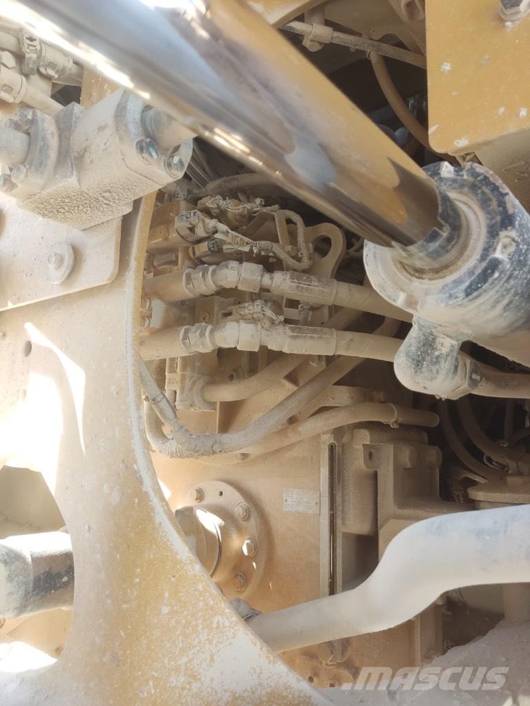 CAT 966 M Wielladers