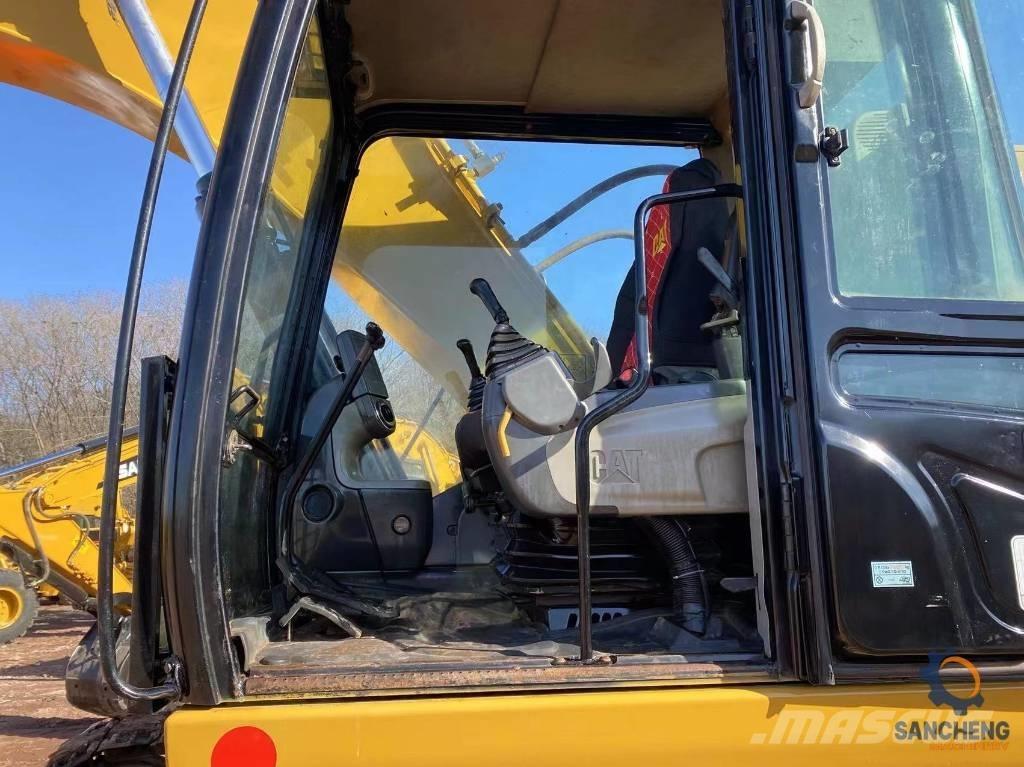 CAT 325 D Rupsgraafmachines