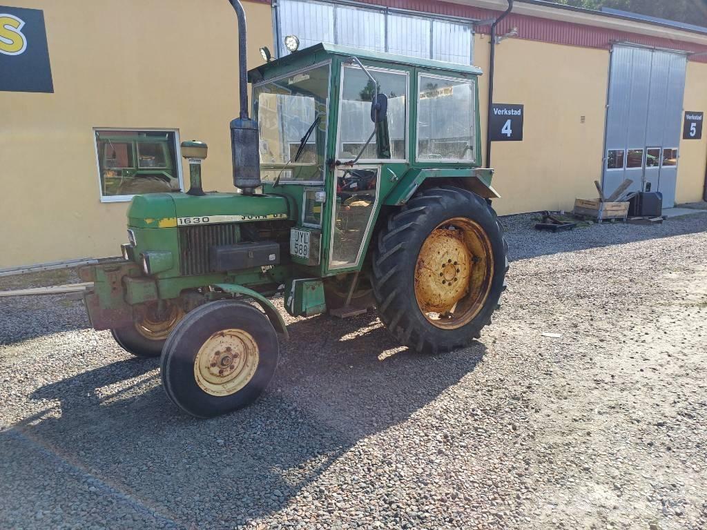 John Deere 1630 Tractoren