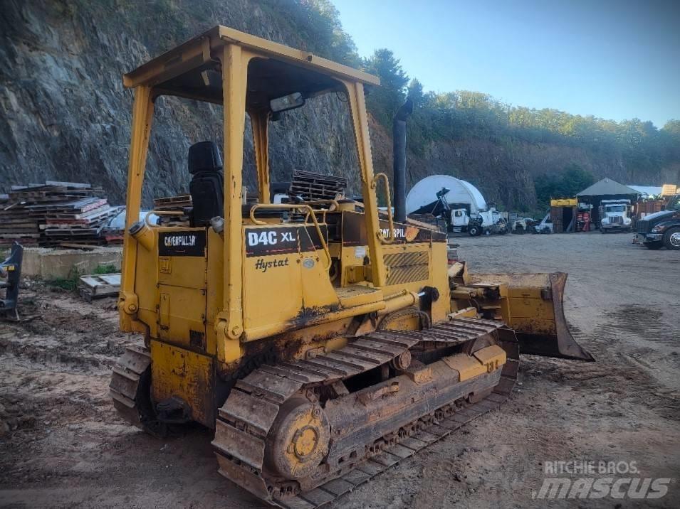 CAT D 4 C XL HST Rupsdozers