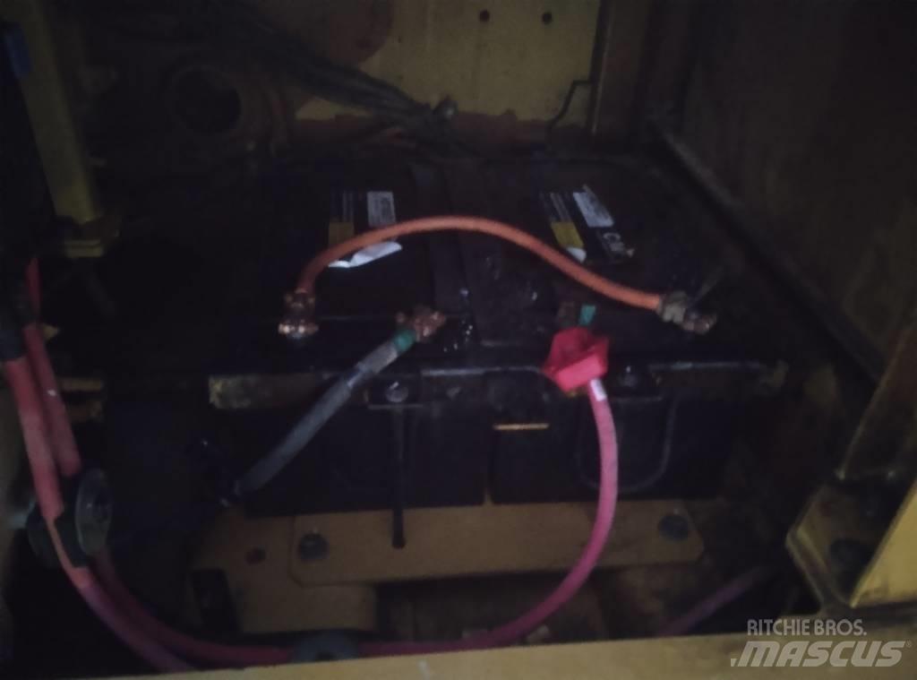 CAT 395 (Saudi Arabia) Rupsgraafmachines