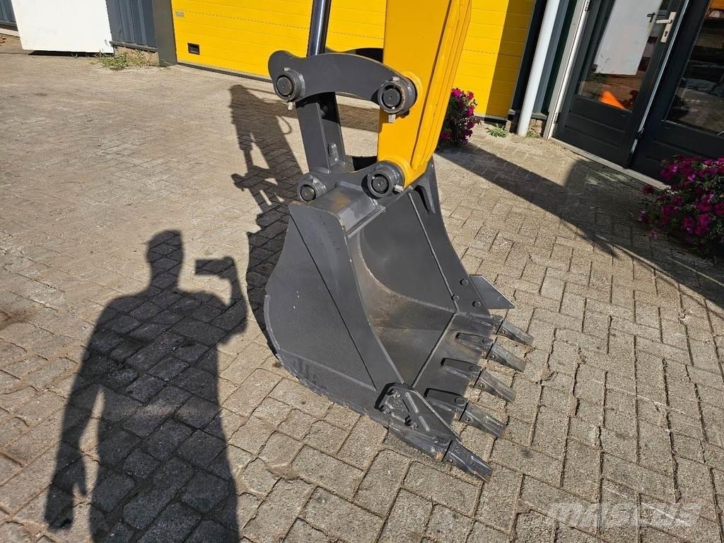 XCMG XE60GA Minigraafmachines < 7t