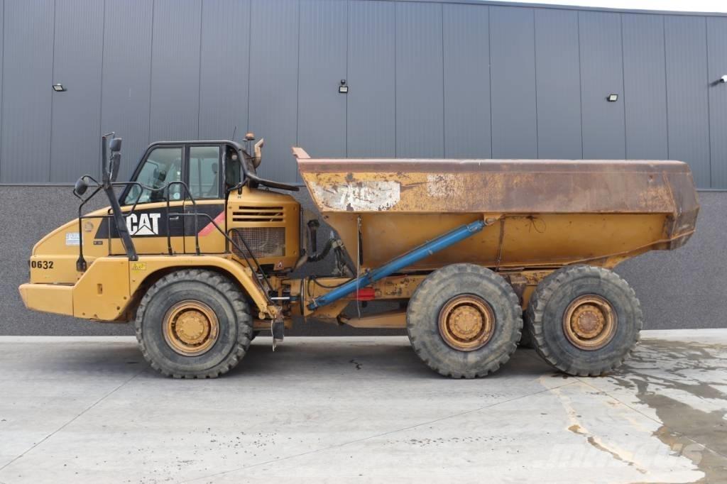CAT 730 Knik dumptrucks