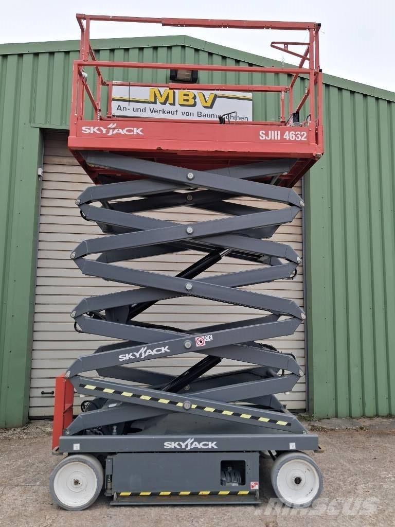 SkyJack SJ III 4632 Schaarhoogwerkers