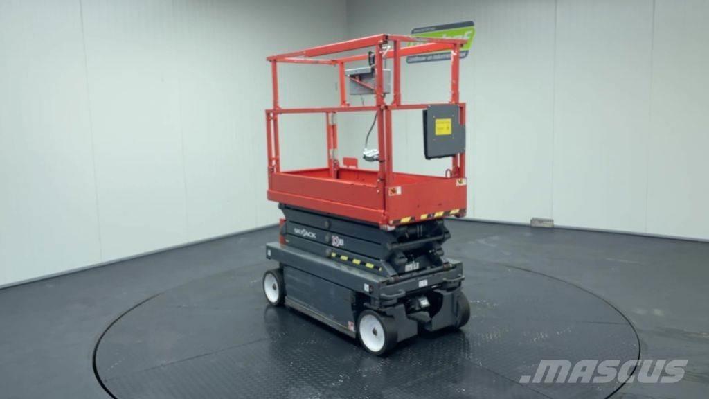 SkyJack SJ3219 Schaarhoogwerkers