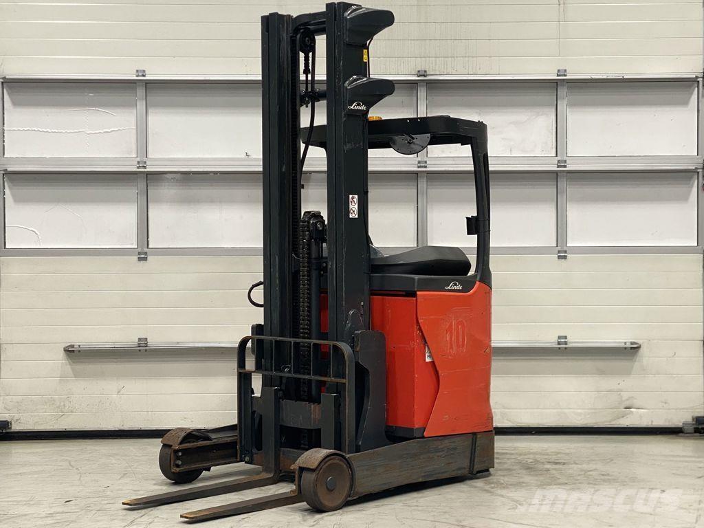 Linde R10B-01 Reachtruck voor hoog niveau