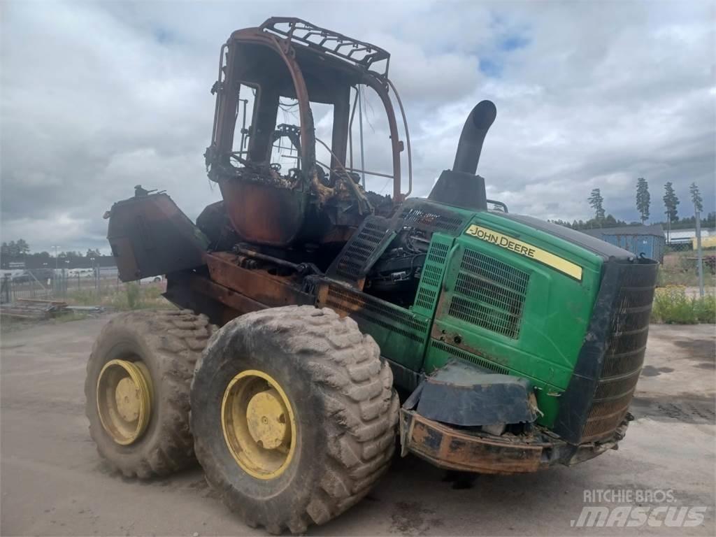 John Deere 1910G Uitrijwagens