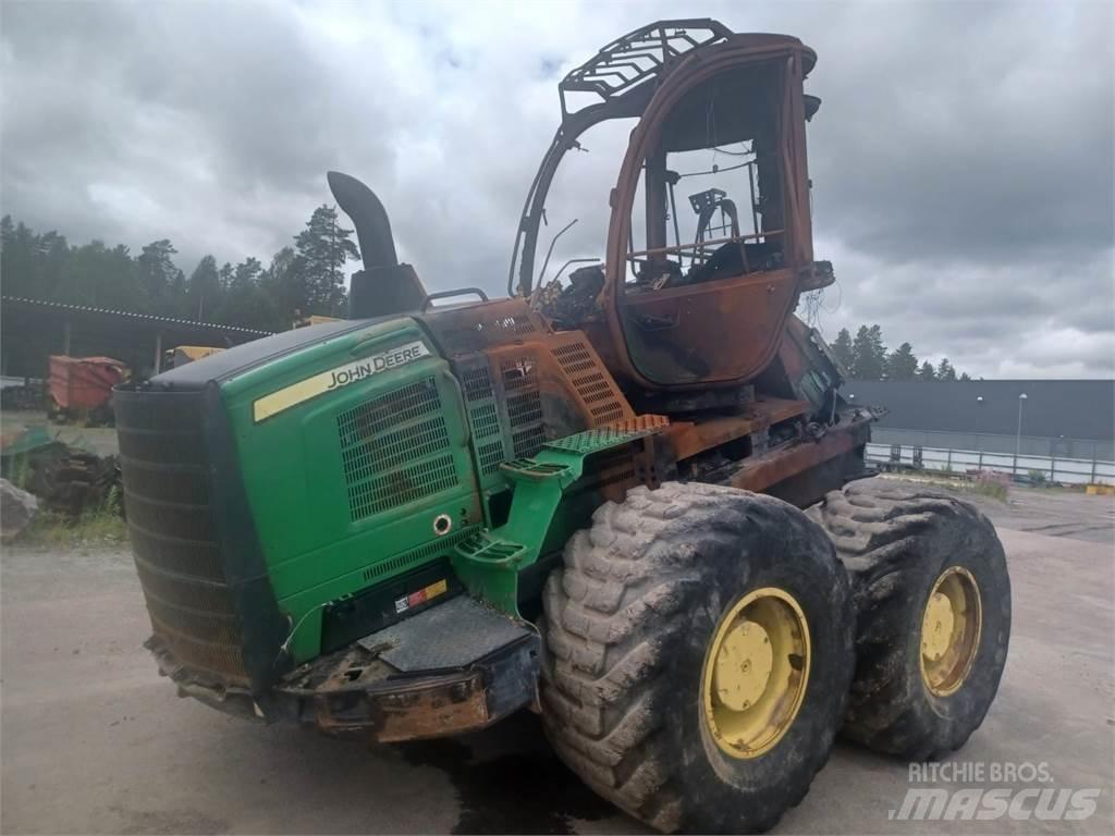 John Deere 1910G Uitrijwagens