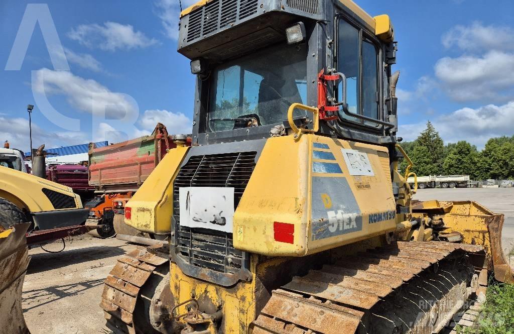 Komatsu D 51 EX-22 Rupsdozers