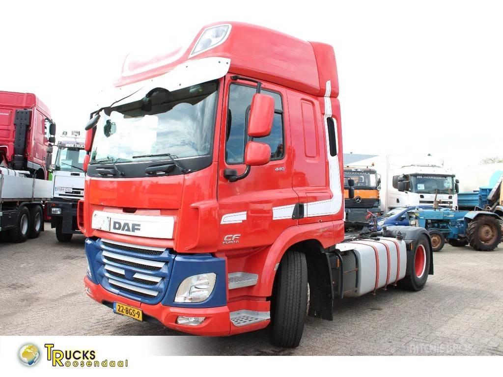 DAF CF 440 + EURO 6 + Trekkers