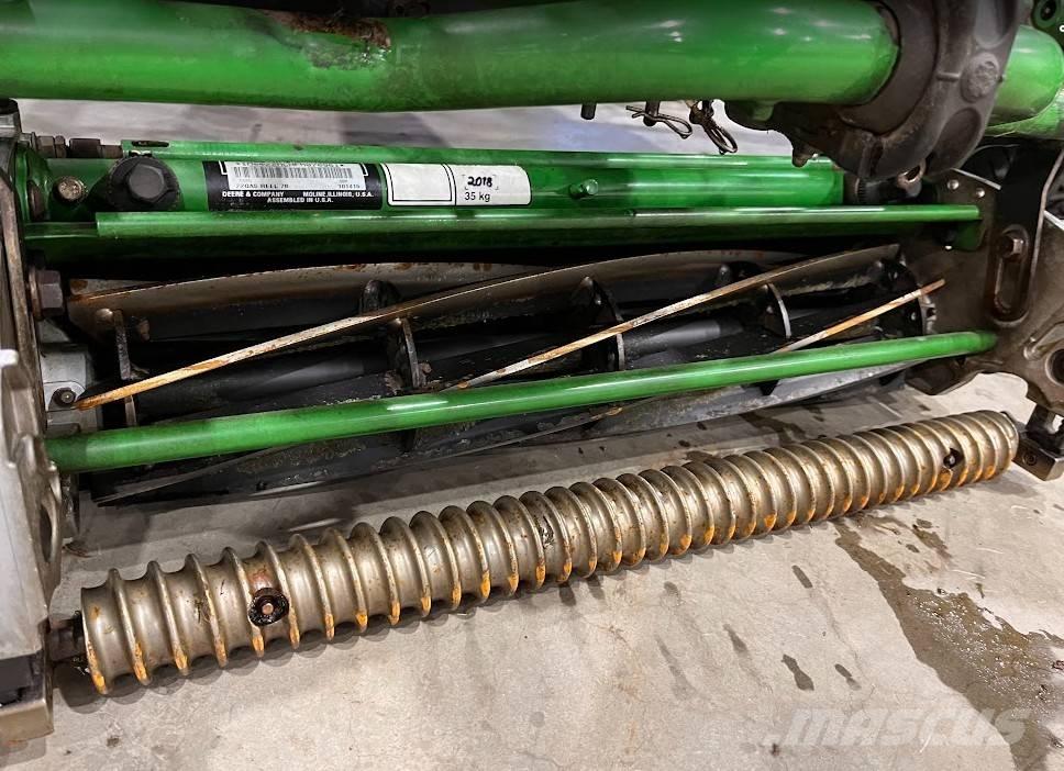 John Deere 7500A Golfbaanmaaiers