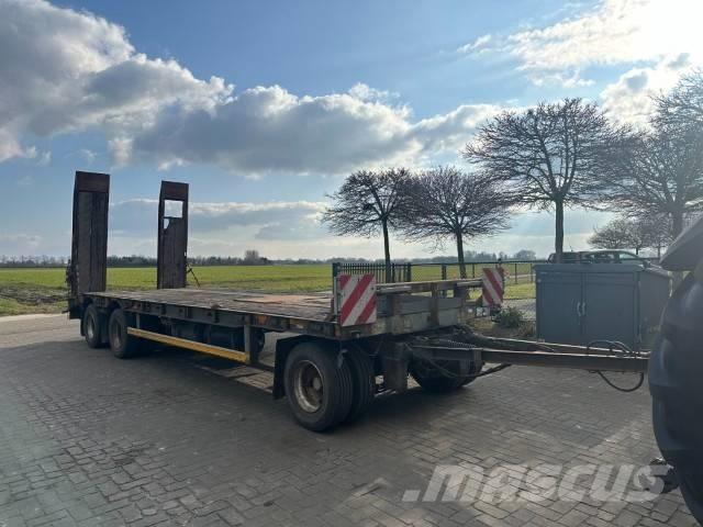 Bertoja 3 Assen Hout-Aanhangers