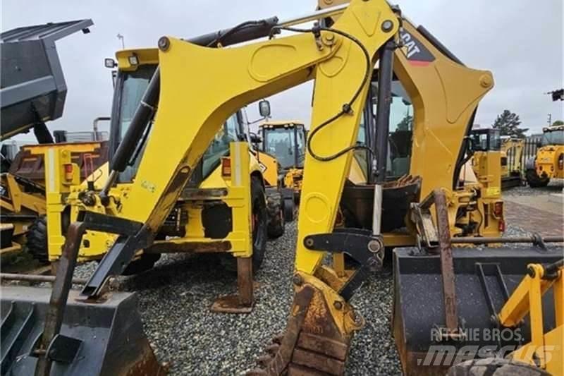 CAT 422E TLB Graaf-laadcombinaties