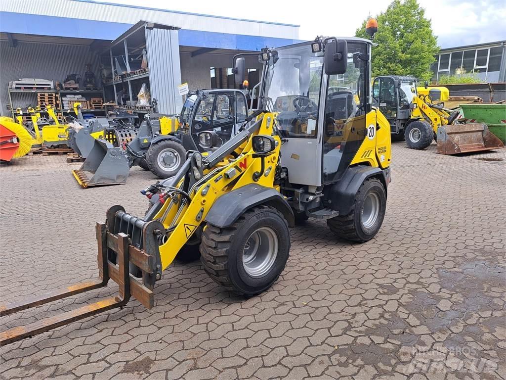 Wacker Neuson WL28 Wielladers