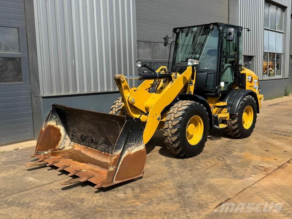 CAT 908M Wielladers