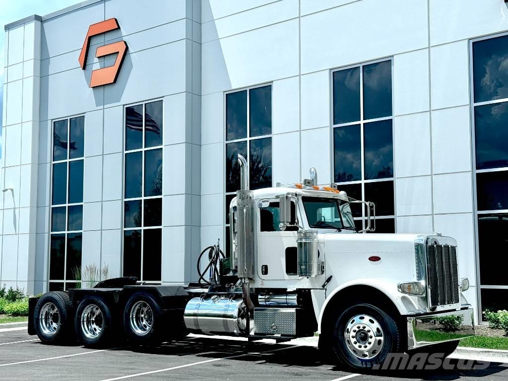 Peterbilt 388 Trekkers