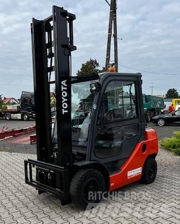 Toyota 02-8 FG F 25 LPG heftrucks