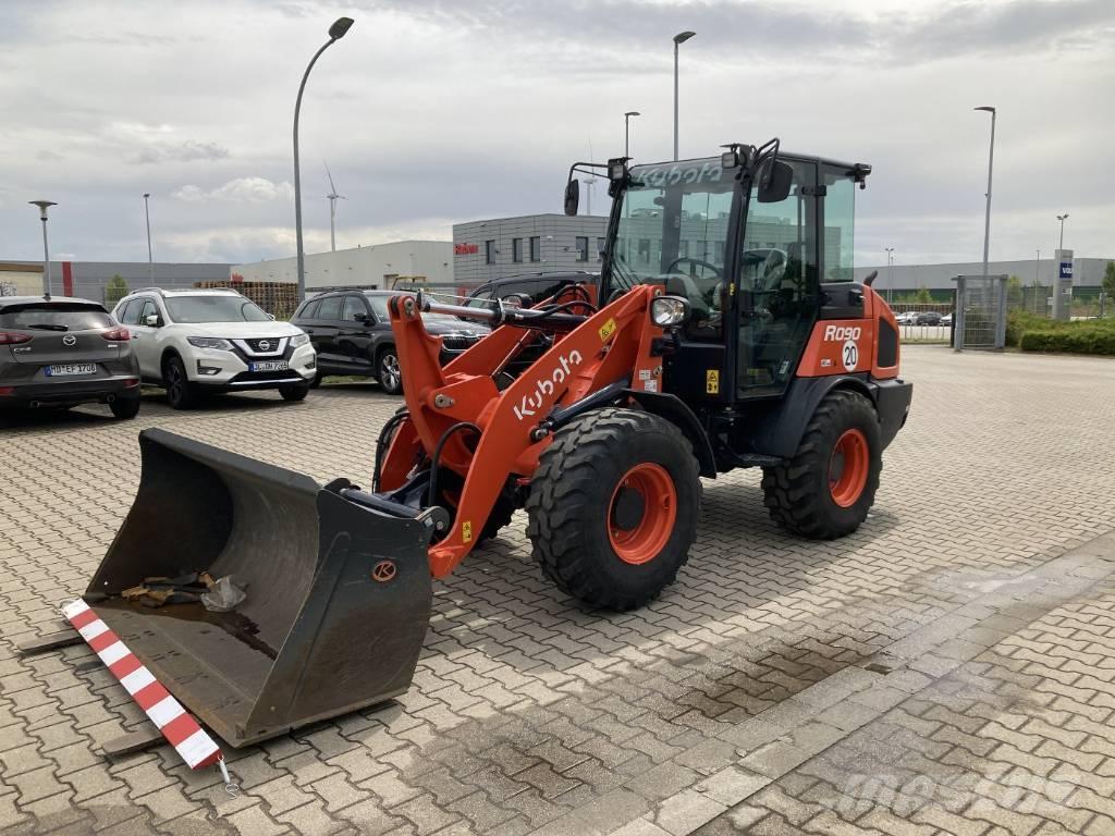Kubota R 090 Schrankladers