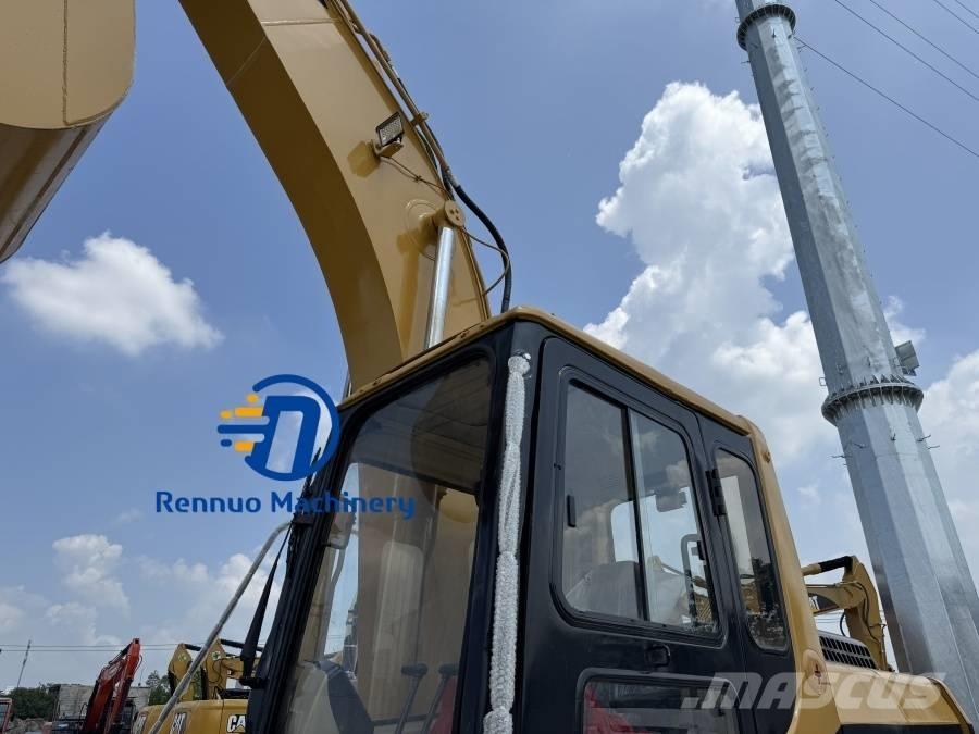 CAT 320 B L Rupsgraafmachines