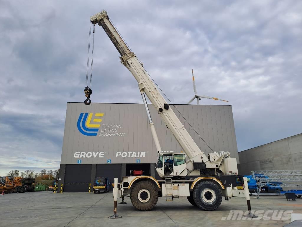 Grove RT890E Ruw terrein kranen
