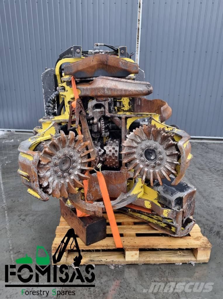 John Deere H414 Boomvelkoppen