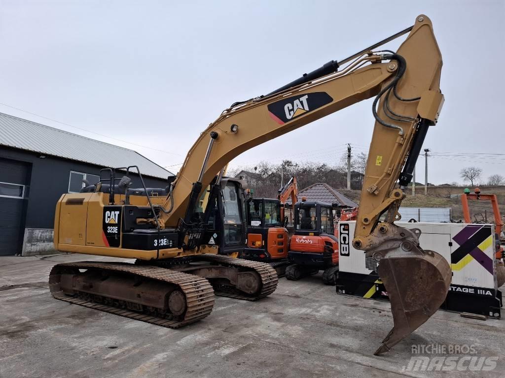 CAT 323 EL Rupsgraafmachines