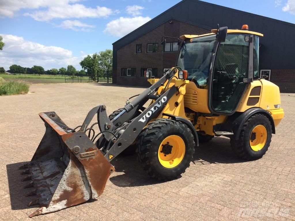 Volvo L 25 F Wielladers