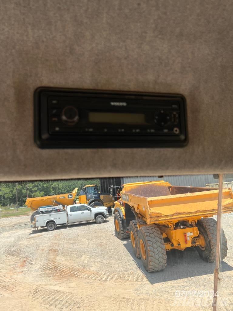 Volvo A 40 G Knik dumptrucks