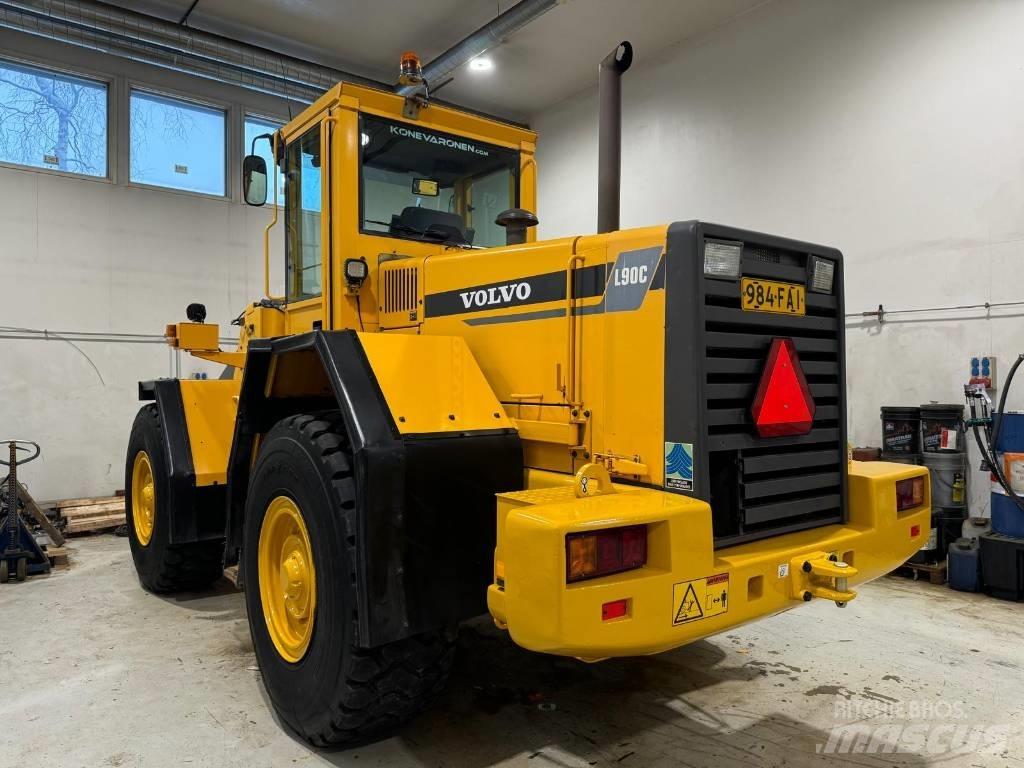 Volvo L 90C Wielladers