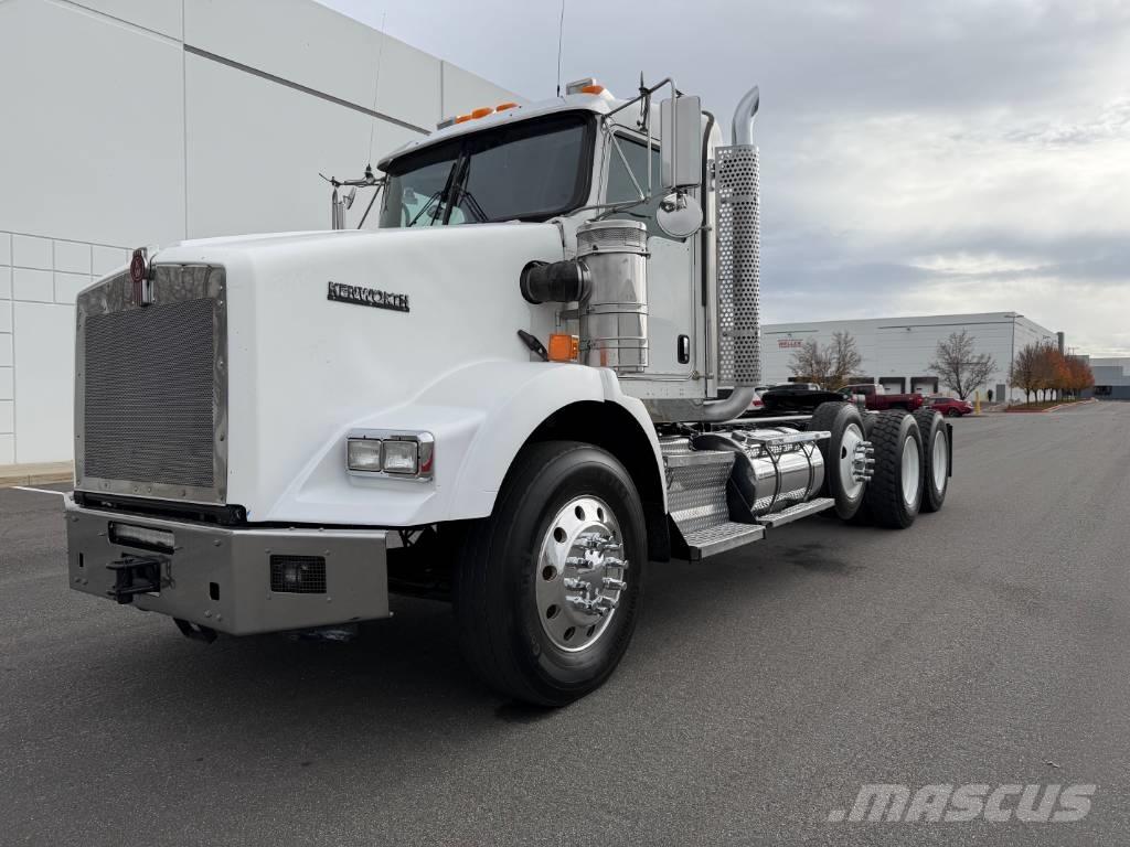 Kenworth T 800 Trekkers