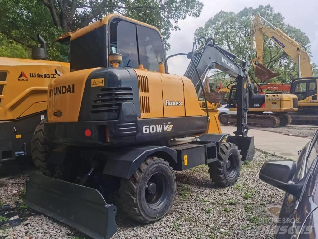 Hyundai r60w Wielgraafmachines