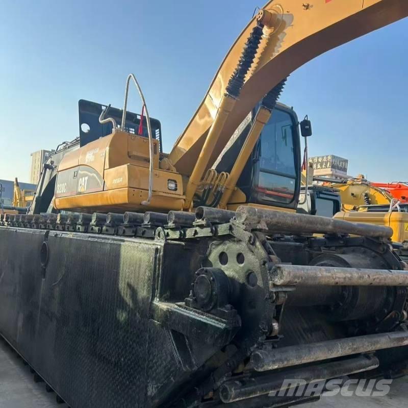 CAT 320 C Rupsgraafmachines