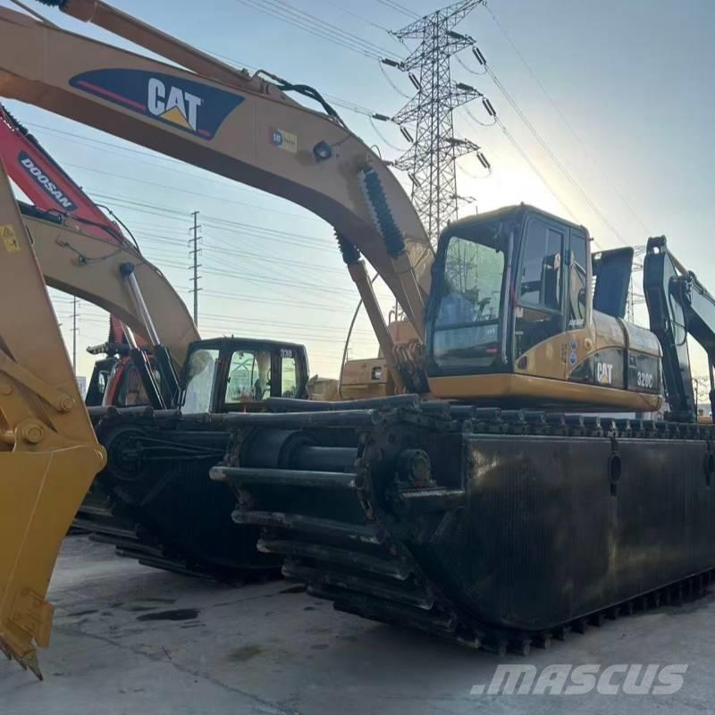 CAT 320 C Rupsgraafmachines