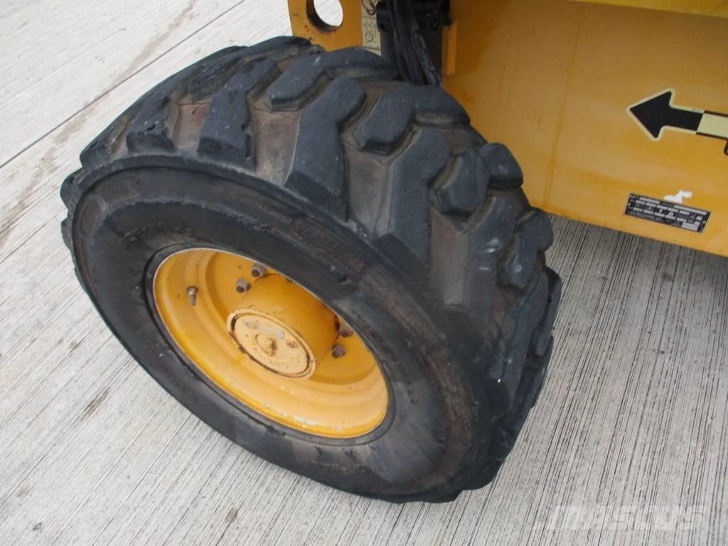 JLG 600 SJ (254) Telescoophoogwerkers