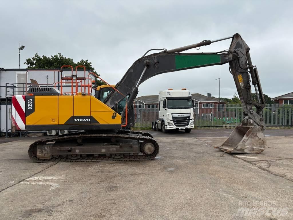 Volvo EC 250 EL Rupsgraafmachines