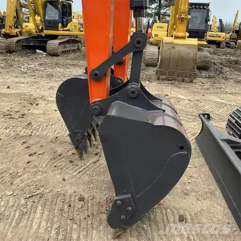 Doosan DX 80 Midigraafmachines 7t - 12t