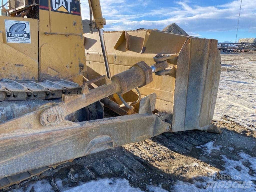 CAT D9L Rupsdozers