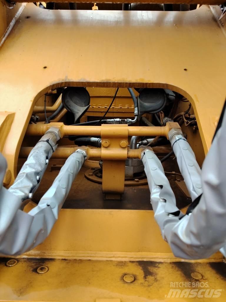 CAT 330 GC Rupsgraafmachines