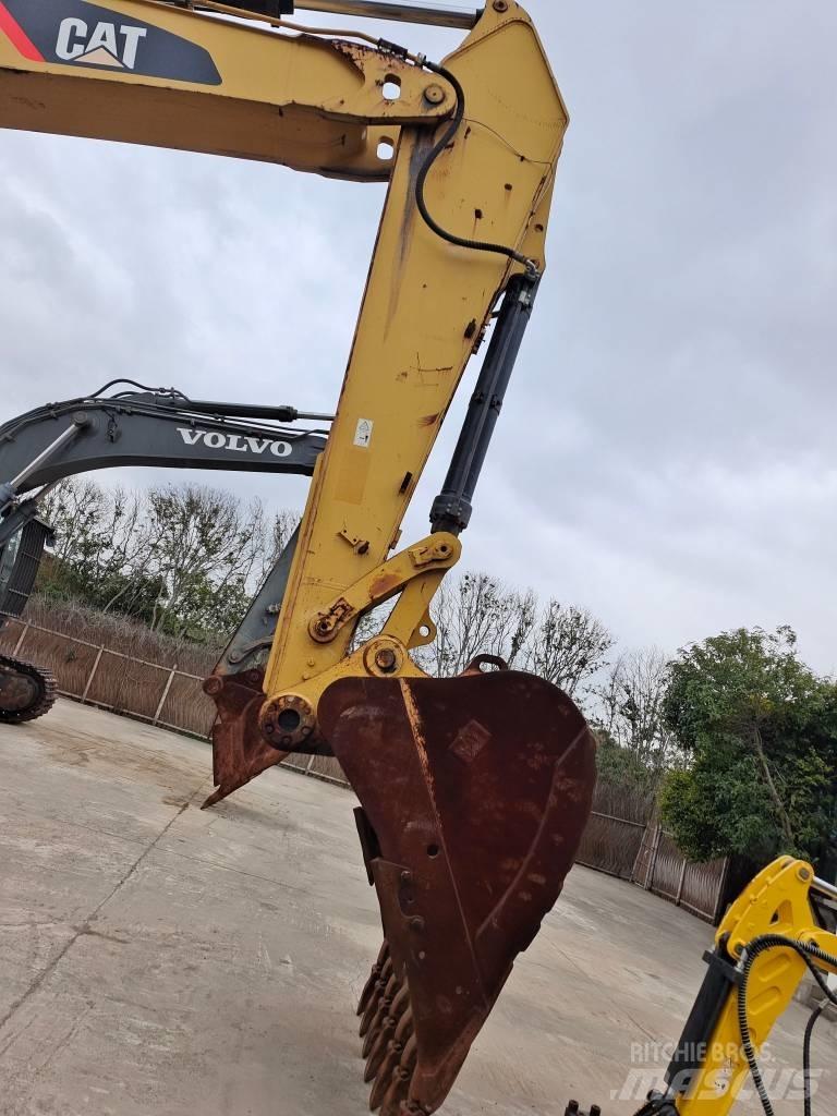 CAT 349 E Rupsgraafmachines