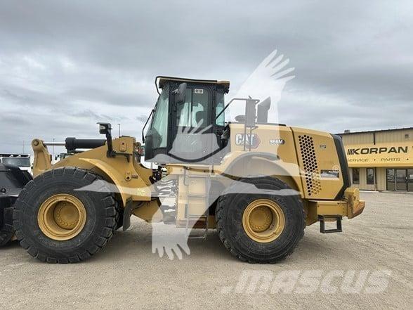 CAT 966M Wielladers