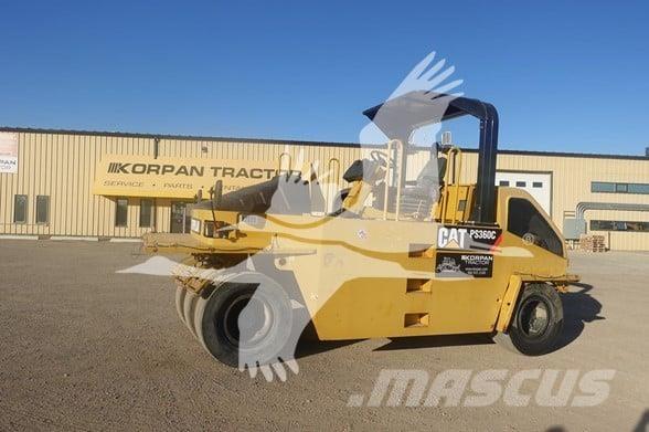 CAT PS-360C Bandenwalsen