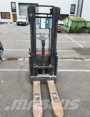Toyota BT SWE 160 L Hand stapelaars