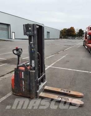 Toyota BT SWE 160 L Hand stapelaars