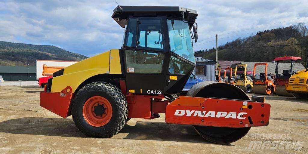 Dynapac CA 152 D Trilrolwalsen