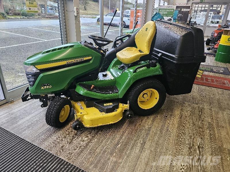John Deere X590 Maaiers