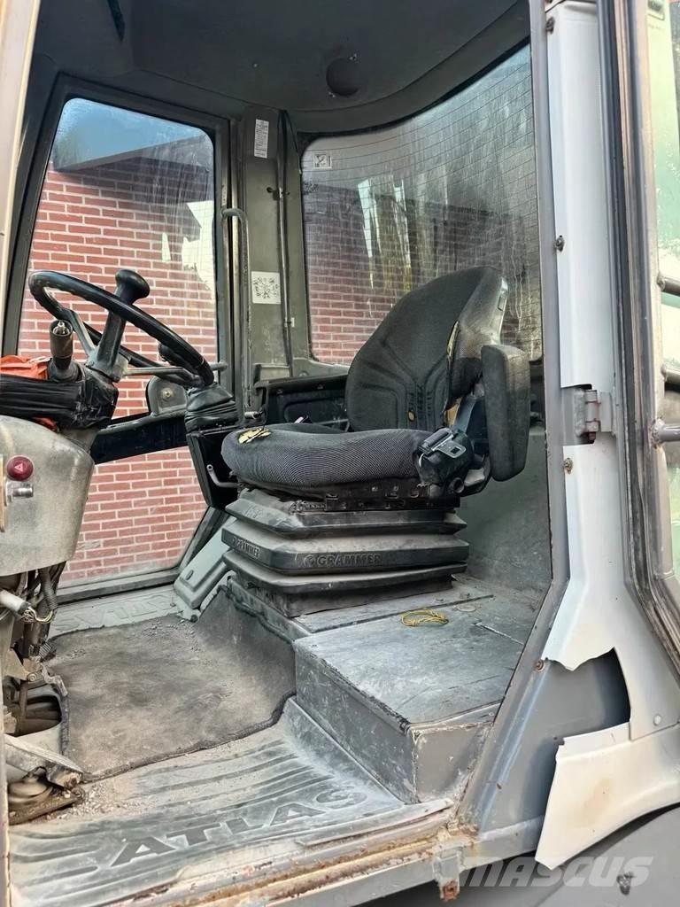 Atlas AR65 Wielladers