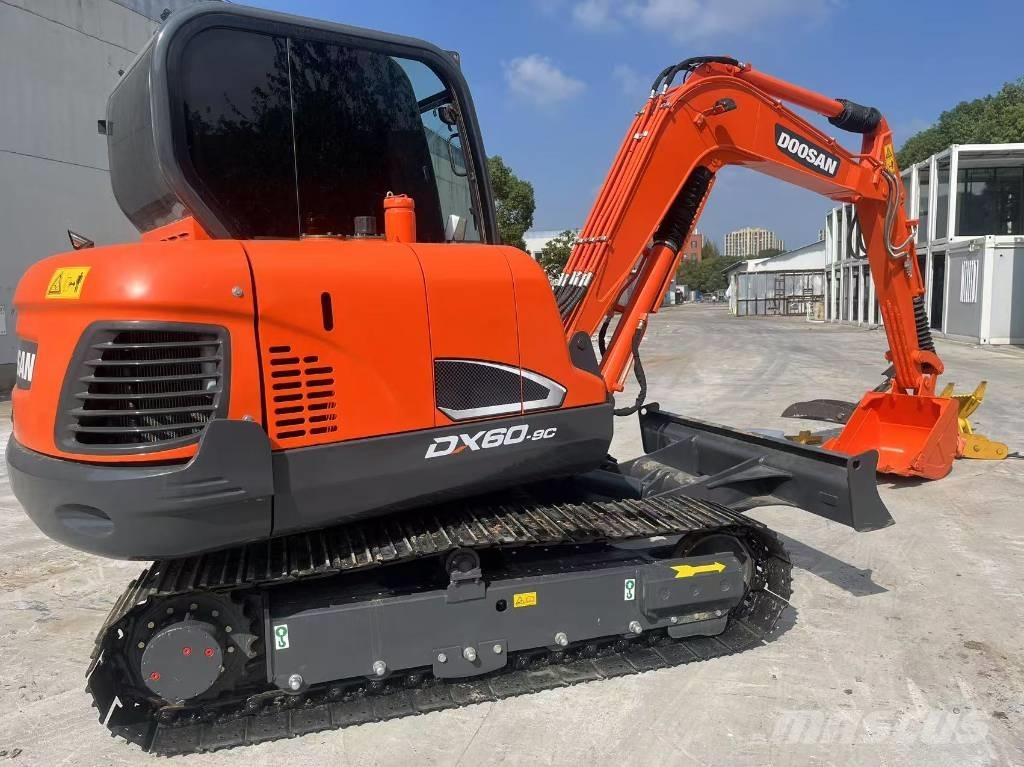 Doosan DX 60-9 C Rupsgraafmachines