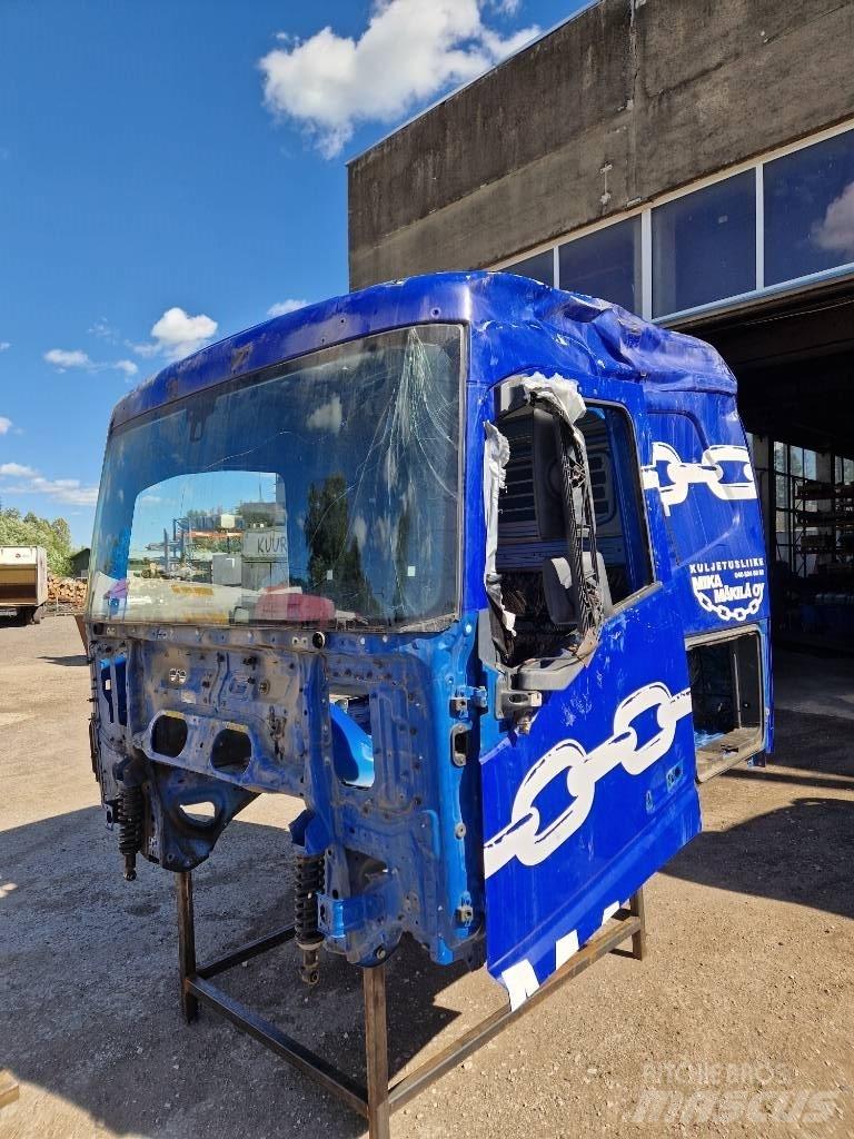 Volvo cab FH 4 500 Cabine en interieur