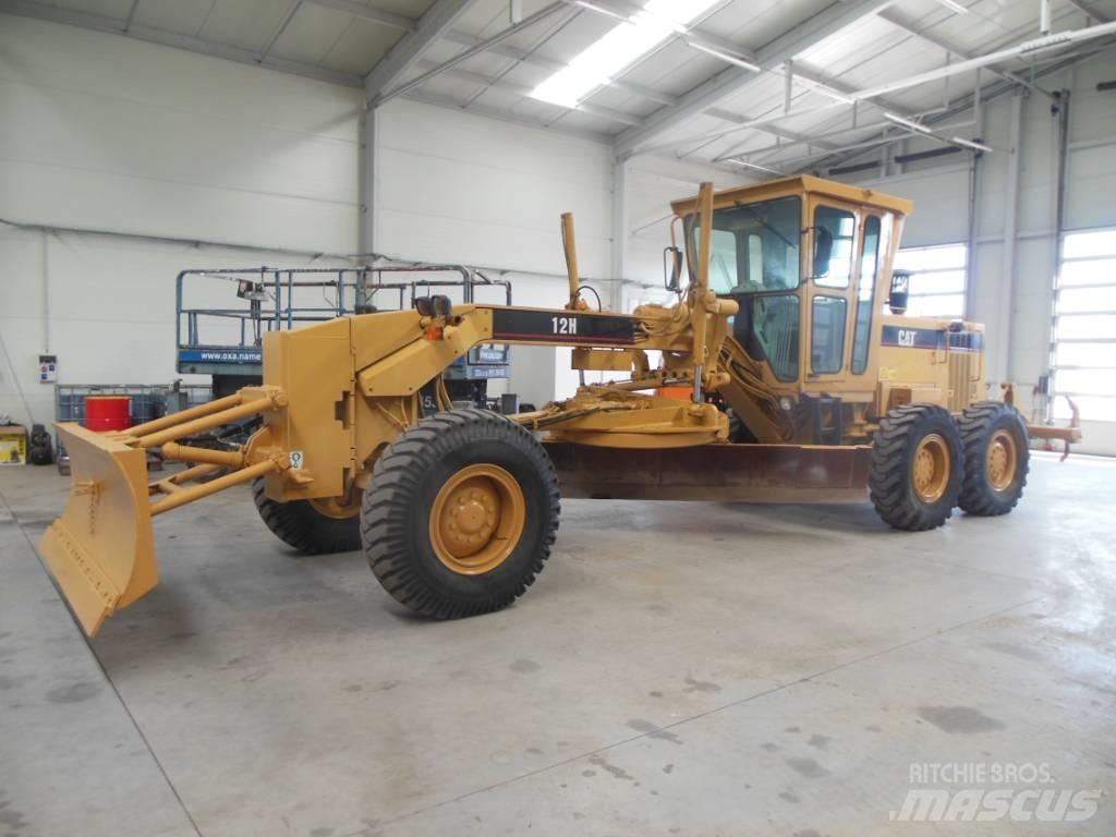 CAT 12 H - NA + Riper Graders