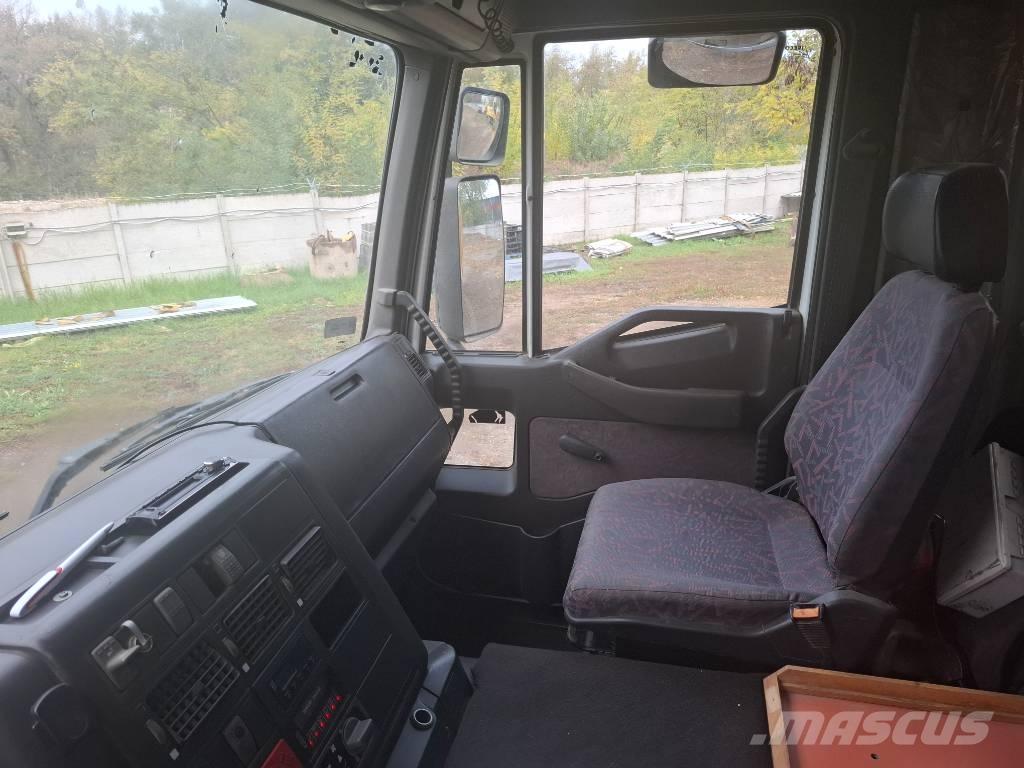 Iveco Trakker 440 Kipper